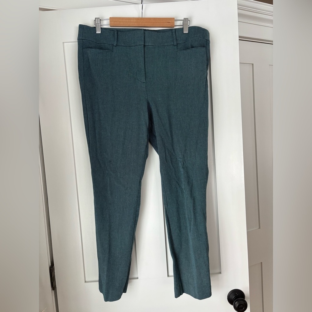 Loft trousers size 14.